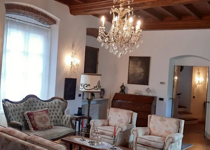 Lägenhet Dimora Da Castello Maggiore *